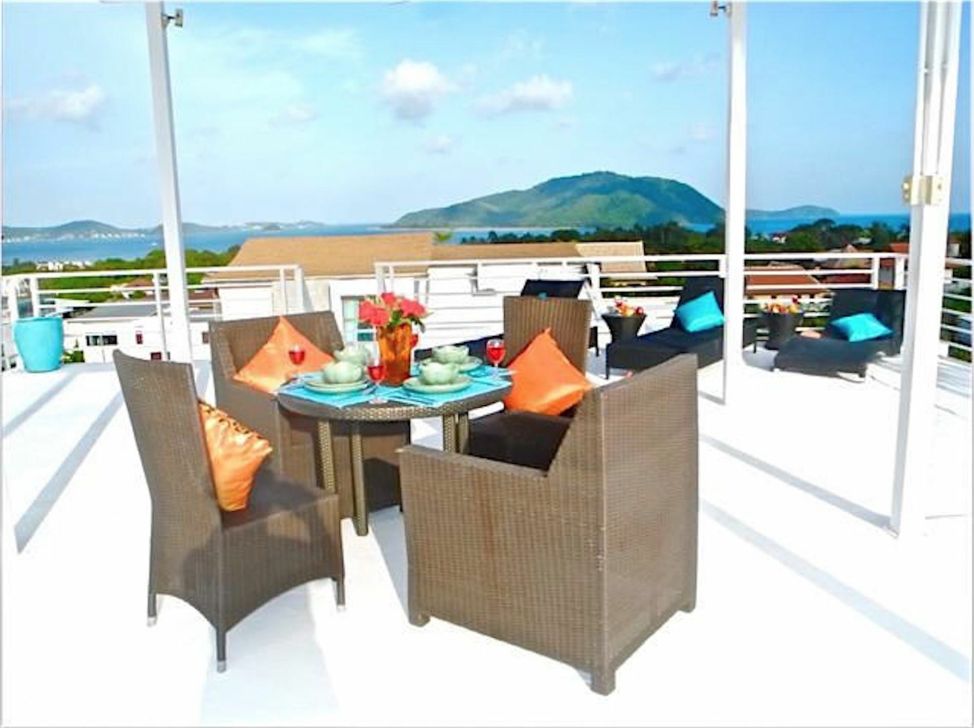 Sunrise 3 Bedrooms Modern Apartment In Nai Harn Rawai Экстерьер фото